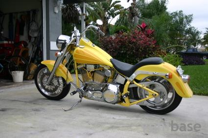 Titan Roadrunner