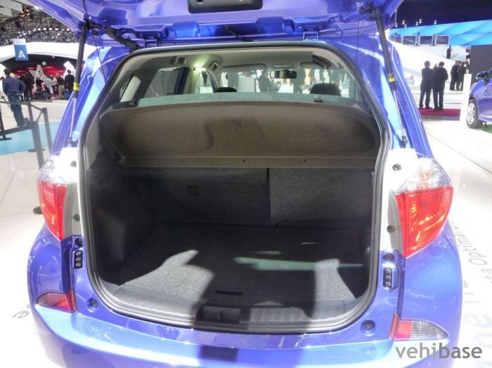 Toyota Verso-S