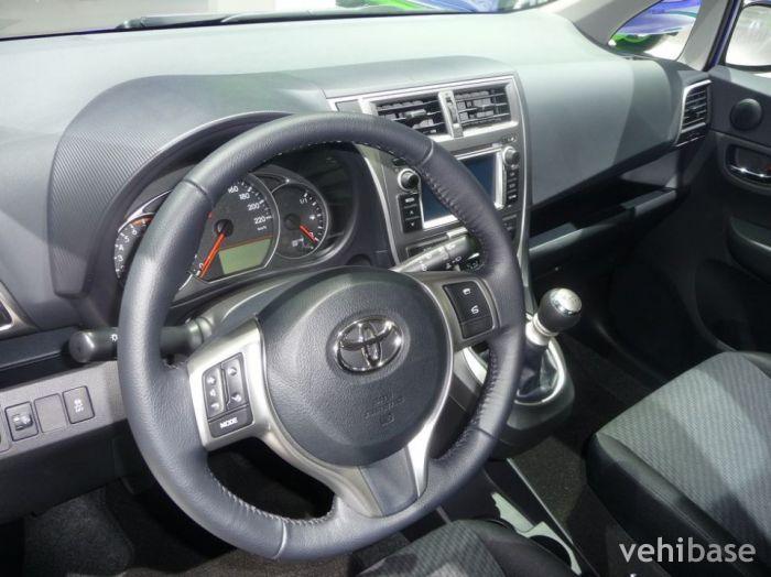 Toyota Verso-S