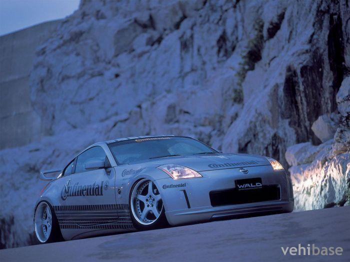 Wald Nissan 350Z (Z33)