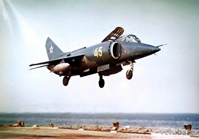 Yakovlev Yak-38