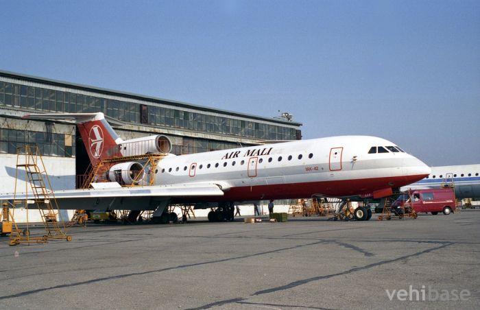Yakovlev Yak-42