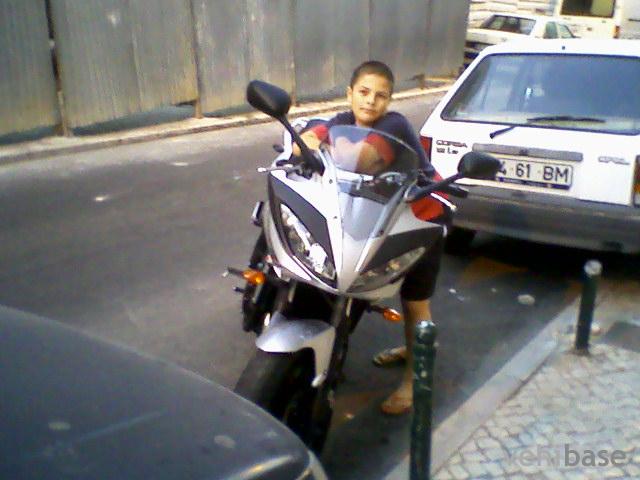 Yamaha FZ6 S2
