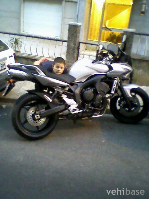 Yamaha FZ6 S2