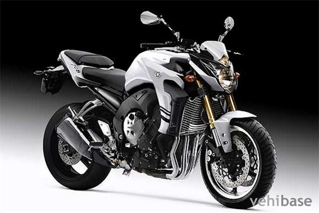 Yamaha FZ8