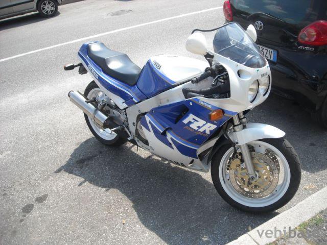 Yamaha FZR 1000 Genesis