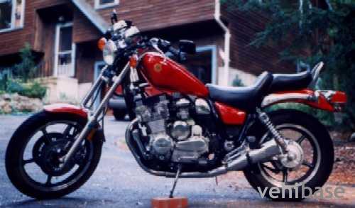 Yamaha Maxim X