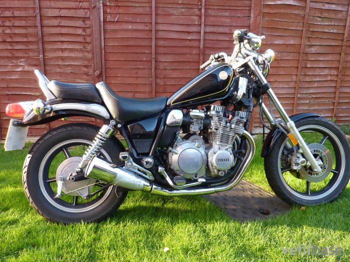 Yamaha XJ 700 N Maxim