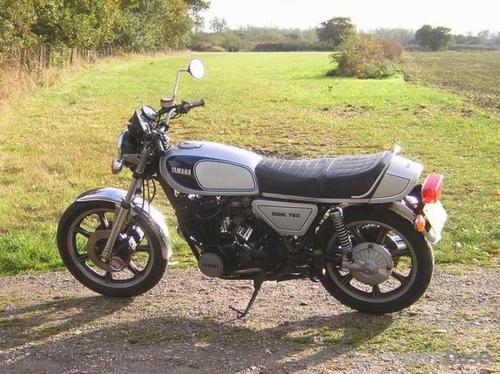 Yamaha XS 750