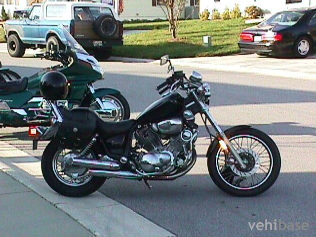 Yamaha XV 700 SS