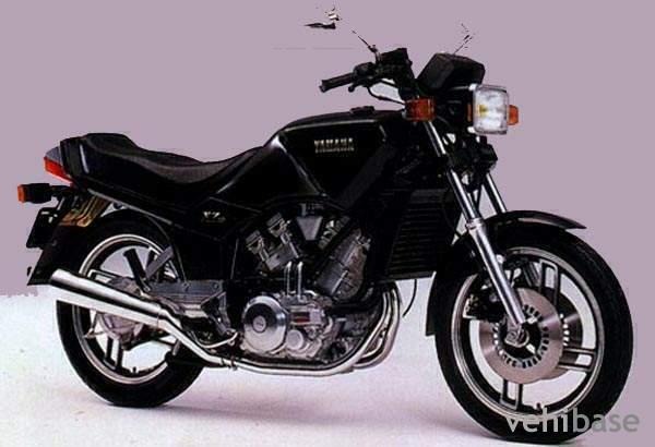 Yamaha XZ 550
